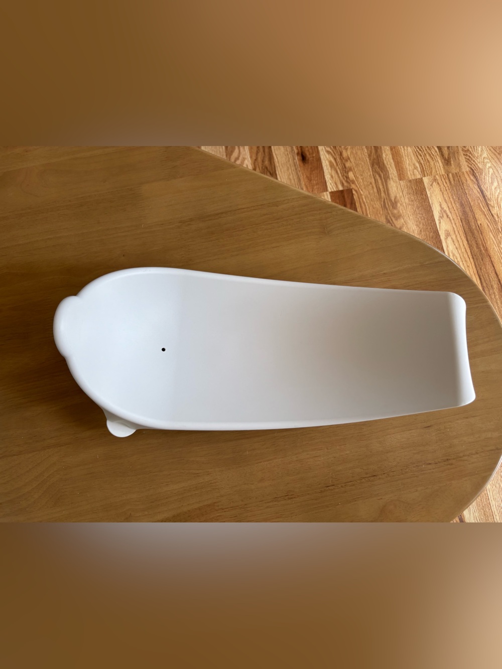 Stokke White Plastic Baby Bath Tub Infant Insert